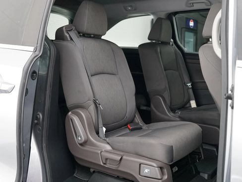 Used 2019 Honda Odyssey LX image 30