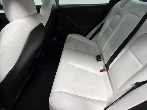 Used 2023 Tesla Model 3 Performance image 28