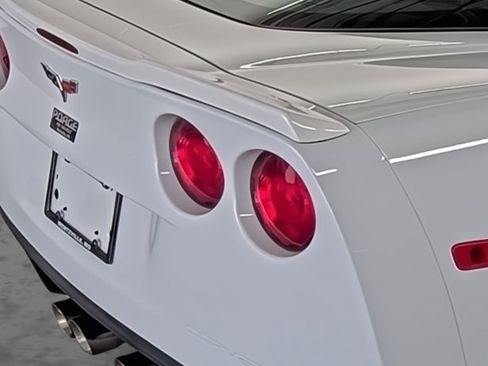 Used 2013 Chevrolet Corvette Grand Sport w/ 3LT Preferred Equipment Group RWD image 15