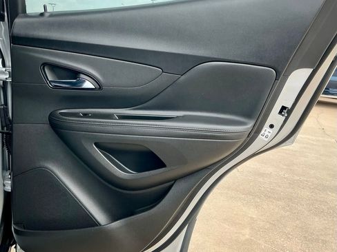 Used 2022 Buick Encore Preferred w/ Safety Package FWD image 27