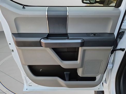 Used 2022 Ford F250 XLT w/ FX4 Off-Road Package image 17