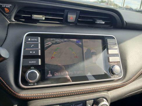 Used 2020 Nissan Kicks SR w/ SR Premium Package FWD image 33