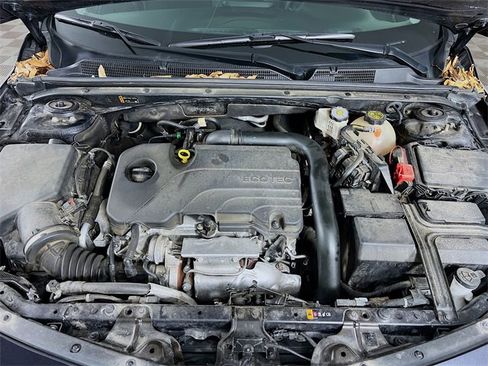 Used 2023 Chevrolet Malibu LT image 25
