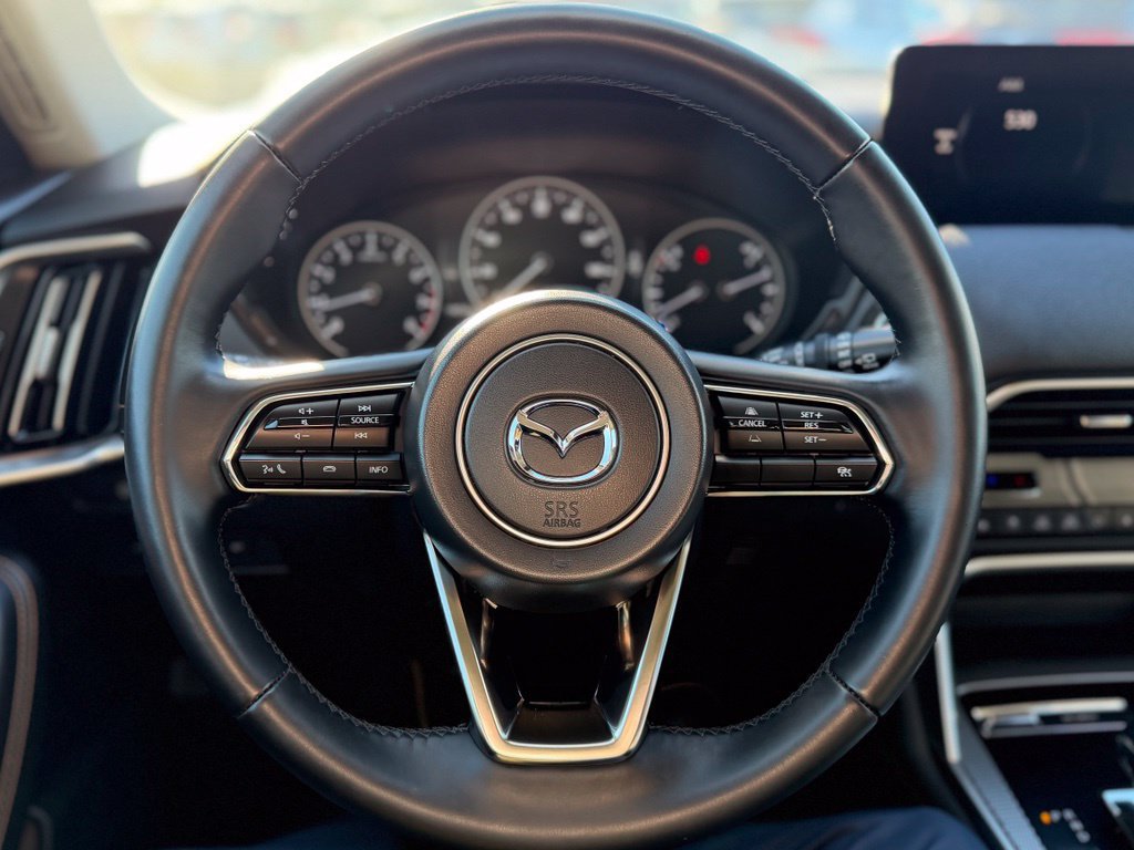 Used 2026 MAZDA CX-90 3.3 Turbo w/ Preferred Package AWD/4WD image 14