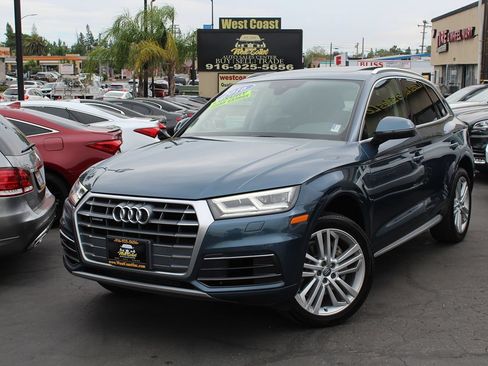 Used 2018 Audi Q5 2.0T Premium Plus w/ Premium Plus Package AWD/4WD image 2