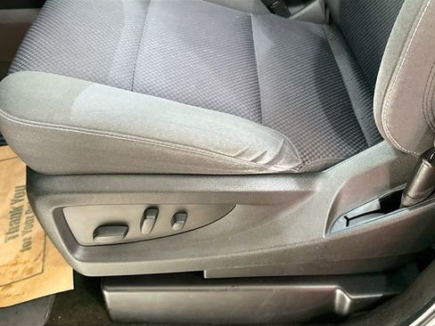 Used 2018 Chevrolet Silverado 1500 LT w/ All Star Edition image 20