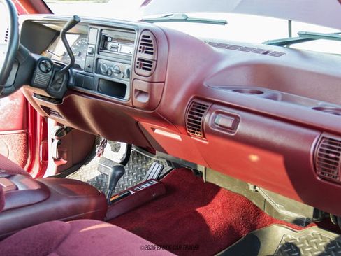 Used 1995 GMC Sierra 1500 SL image 42