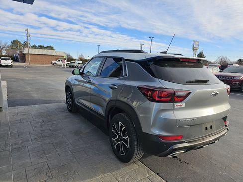 Used 2024 Chevrolet TrailBlazer ACTIV w/ Driver Confidence Package image 5