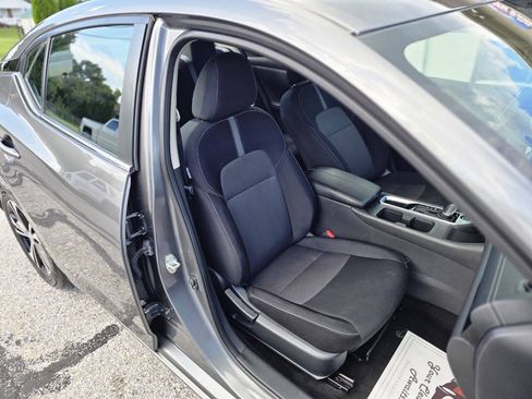 Used 2021 Nissan Sentra SV FWD image 15