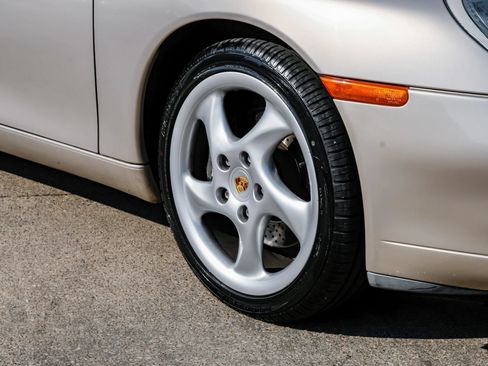 Used 2000 Porsche 911 Cabriolet image 51