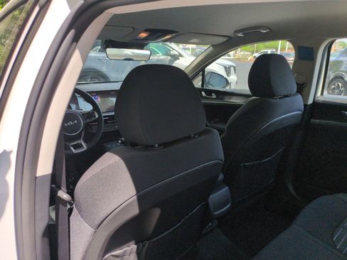 New 2026 Kia K5 LXS FWD image 32