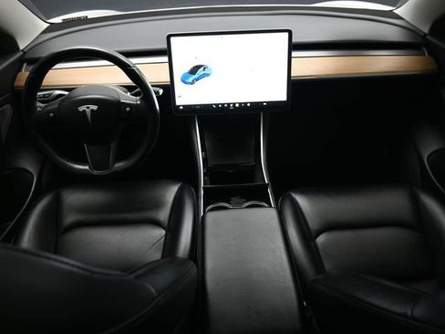 Used 2019 Tesla Model 3 Mid Range image 15