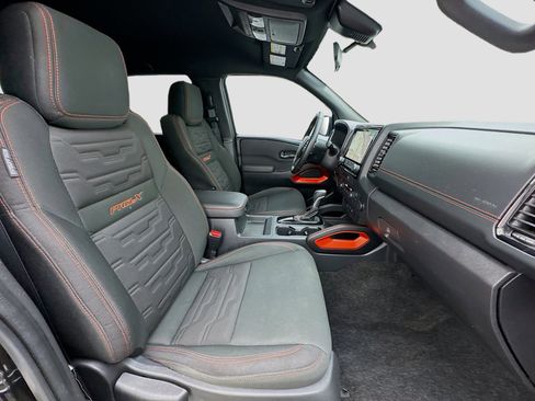 Used 2023 Nissan Frontier Pro-X w/ Technology Package image 19