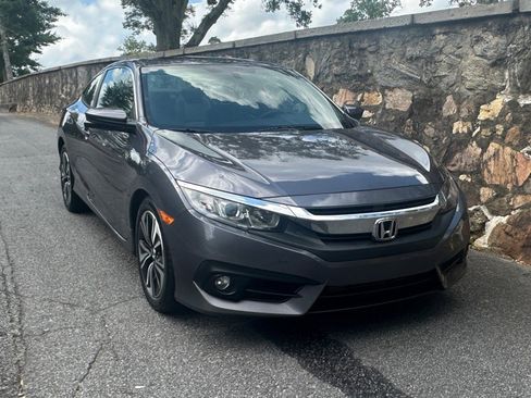 Used 2017 Honda Civic EX-T image 15