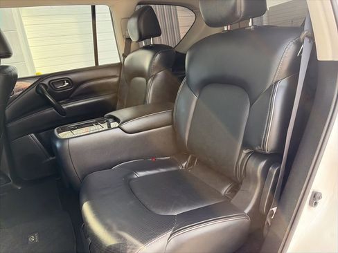 Used 2024 INFINITI QX80 Luxe image 12