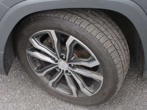 Used 2020 GMC Terrain Denali w/ Denali Premium Package AWD/4WD image 18