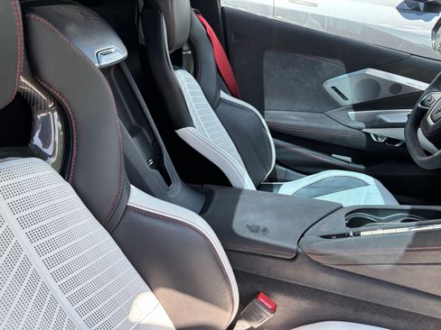 Used 2023 Chevrolet Corvette Stingray Premium Cpe RWD image 29