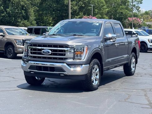 Used 2022 Ford F150 Lariat AWD/4WD image 2