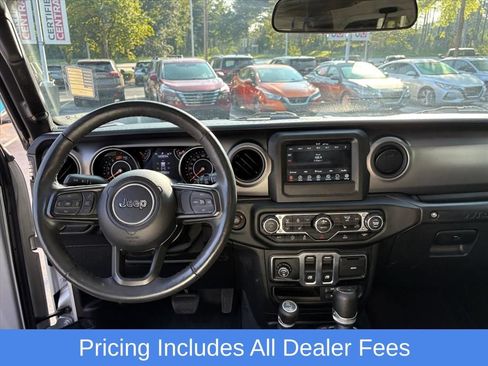 Used 2023 Jeep Wrangler Sport AWD/4WD image 7
