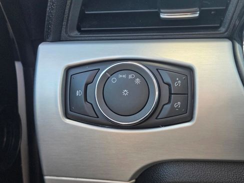 Used 2016 Ford Mustang Premium RWD image 25