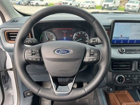 Used 2024 Ford Maverick Lariat FWD image 20