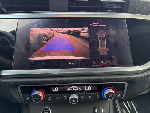 Used 2022 Audi Q3 2.0T Premium image 21