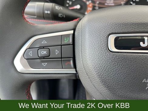 Used 2022 Jeep Compass Trailhawk image 22