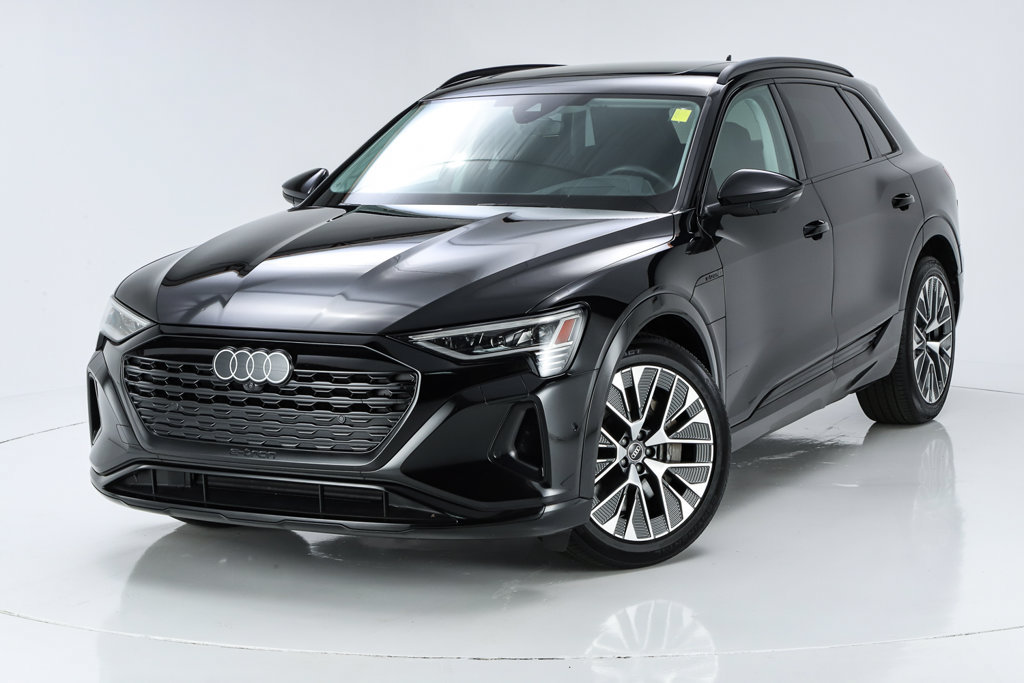 Used 2024 Audi Q8 e-tron Prestige w/ Prestige Package AWD/4WD image 44