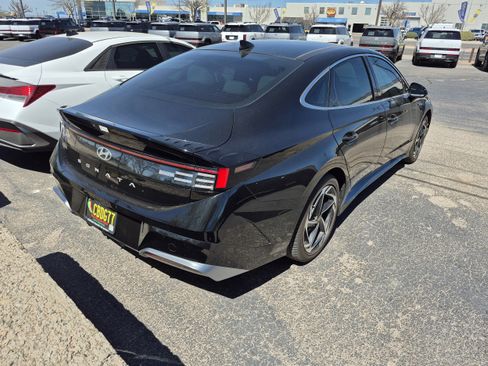 Used 2024 Hyundai Sonata SEL w/ Convenience Package image 19