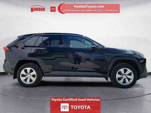 Certified 2022 Toyota RAV4 LE AWD/4WD image 7