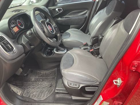 Used 2014 FIAT 500L Lounge image 10