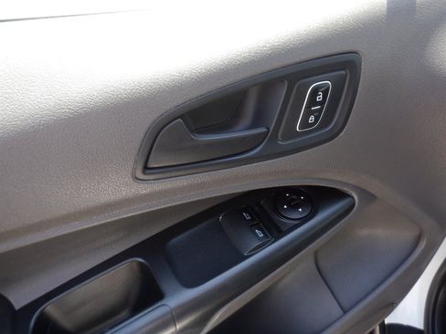 Used 2019 Ford Transit Connect XL FWD image 9