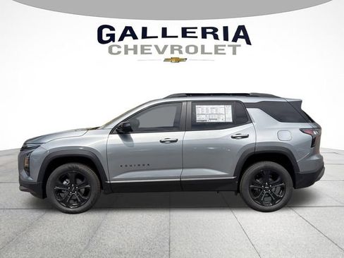 New 2026 Chevrolet Equinox LT w/ Convenience Package II FWD image 4