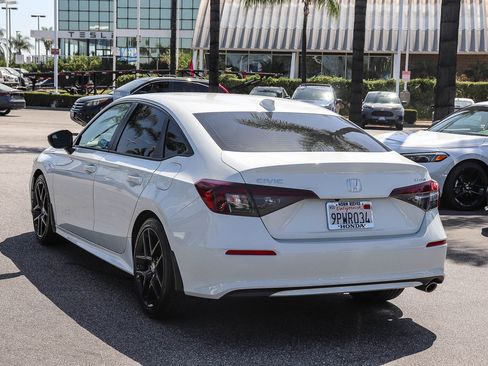 Certified 2025 Honda Civic Sport image 11