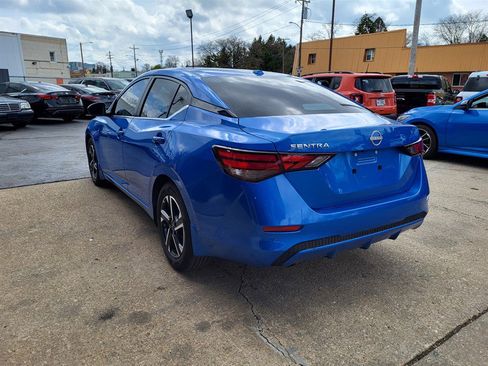 Used 2025 Nissan Sentra SV image 5
