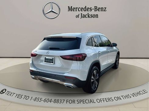 Used 2024 Mercedes-Benz GLA 250 image 8