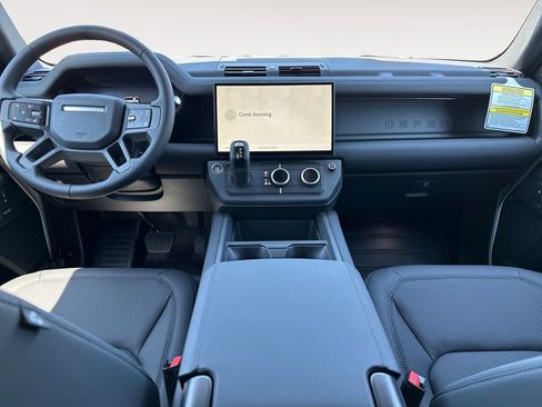 New 2026 Land Rover Defender 110 X-Dynamic SE AWD/4WD image 11