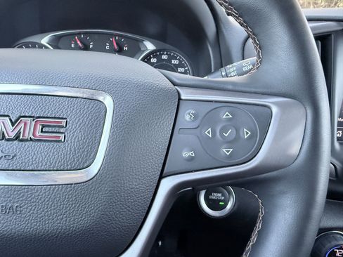 Used 2024 GMC Terrain AT4 image 36