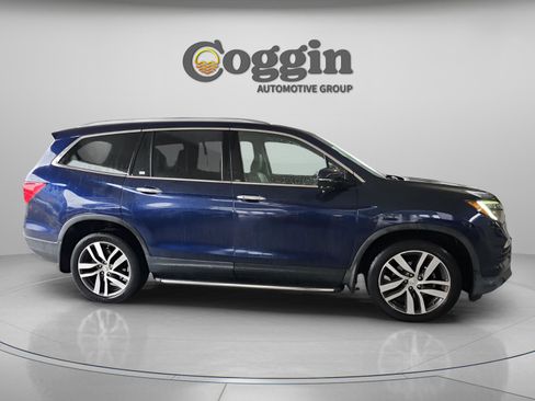 Used 2016 Honda Pilot Touring image 5