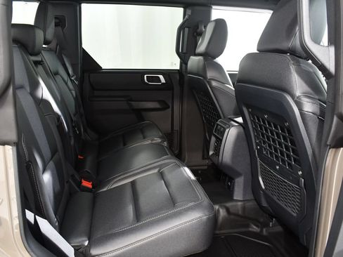 New 2026 Ford Bronco Badlands AWD/4WD image 19