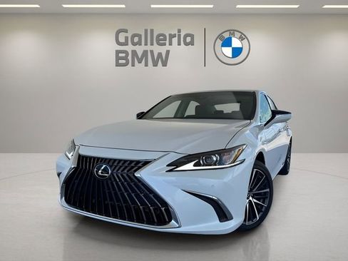 Used 2024 Lexus ES 350 w/ Premium Package image 1