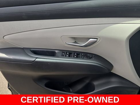 Used 2025 Hyundai Tucson SEL AWD/4WD image 28