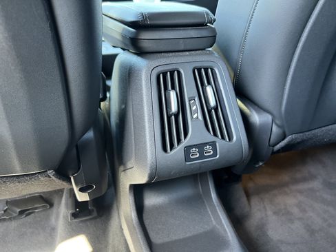 Used 2025 BMW X1 xDrive28i image 39