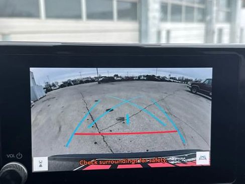 Used 2025 Toyota RAV4 XLE image 32