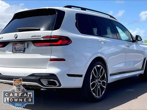 Used 2023 BMW X7 xDrive40i w/ M Sport Package AWD/4WD image 11
