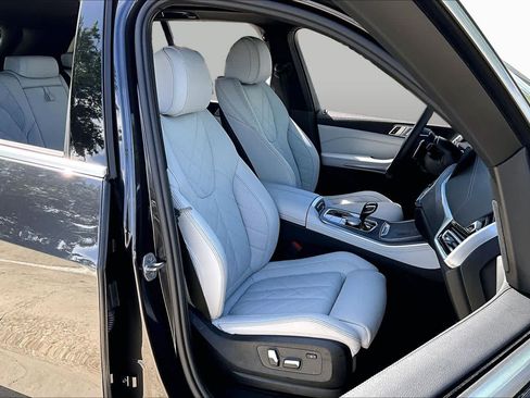 Used 2023 BMW X5 sDrive40i w/ Parking Assistance Package RWD image 9