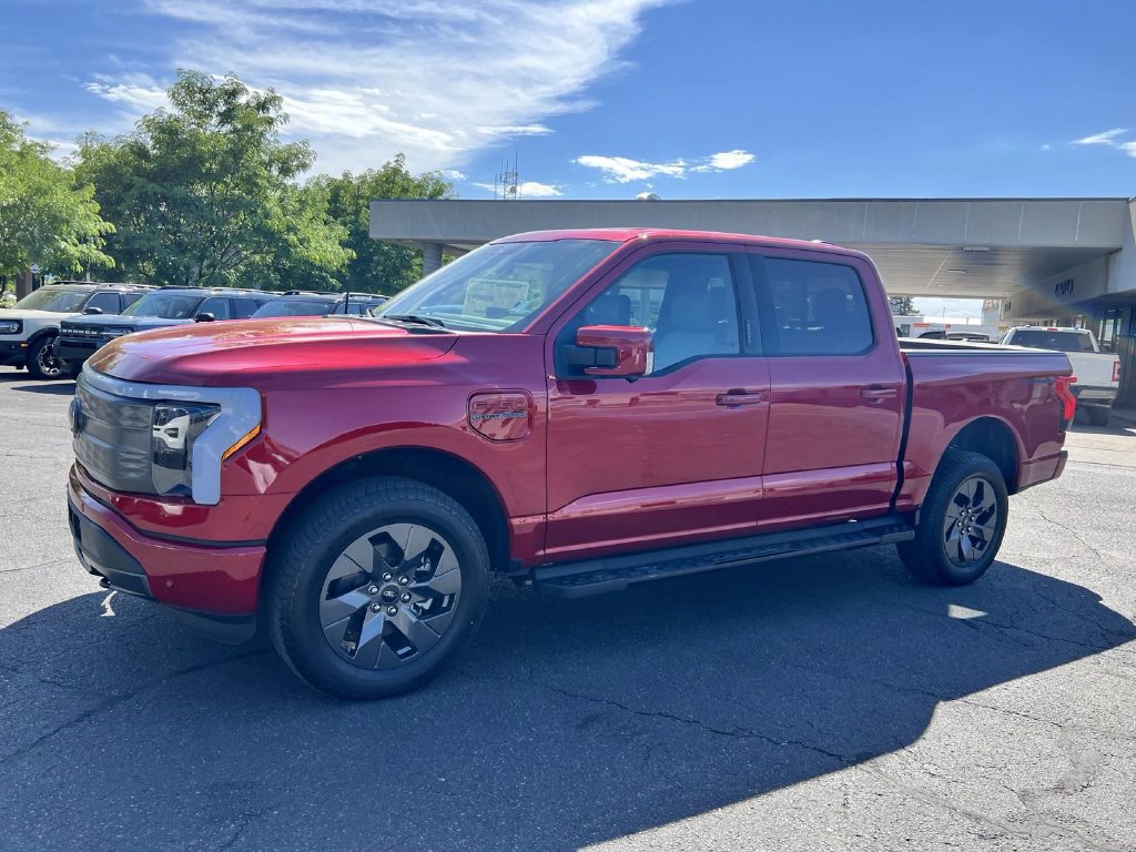 Used 2023 Ford F150 Lightning Lariat AWD/4WD image 1