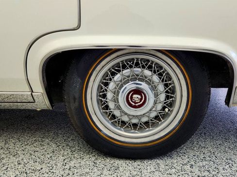 Used 1987 Cadillac Brougham image 9