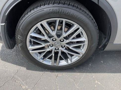 Certified 2023 Acura MDX SH-AWD w/ Advance Package image 8