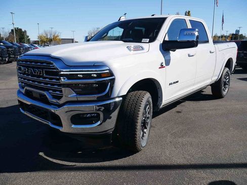 New 2026 RAM 2500 Limited image 3